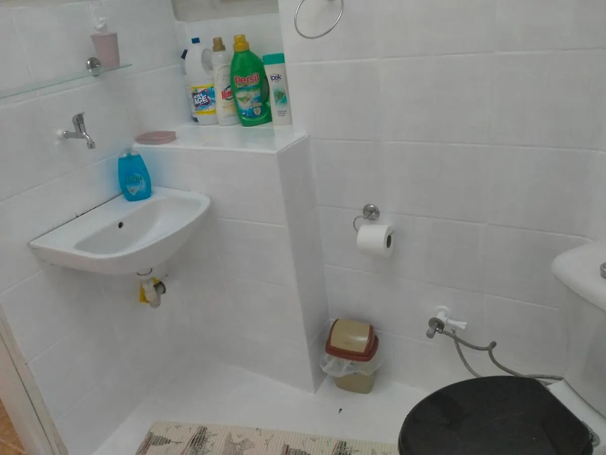 Apartment 2 Bedrooms Central Area Located Appartment 1Floor Istanbul Turkey